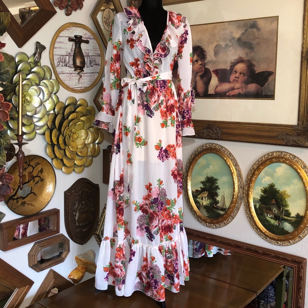 PREOWNED UNE AME SZ S Floral Ruffle long sleeve Maxi Dress